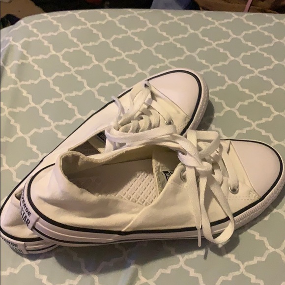 White converse - Picture 1 of 5